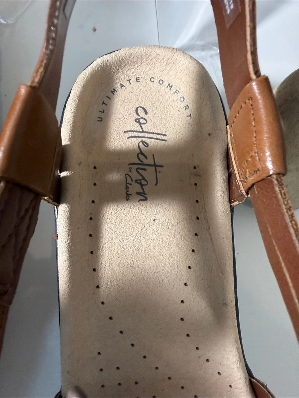 New Clark’s Women’s Size 9 Lexi Bridge Leather Fisherman Sandals - Picture 7 of 9